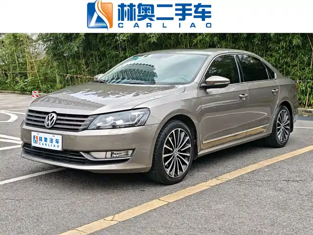 Volkswagen Passat 2015 — купить из Китая под заказ
