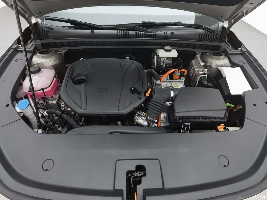 Geely 6, 2025 6