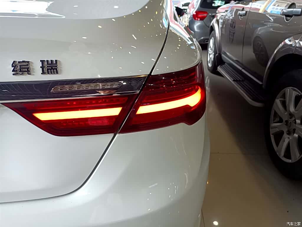Geely Binray, 2021 8