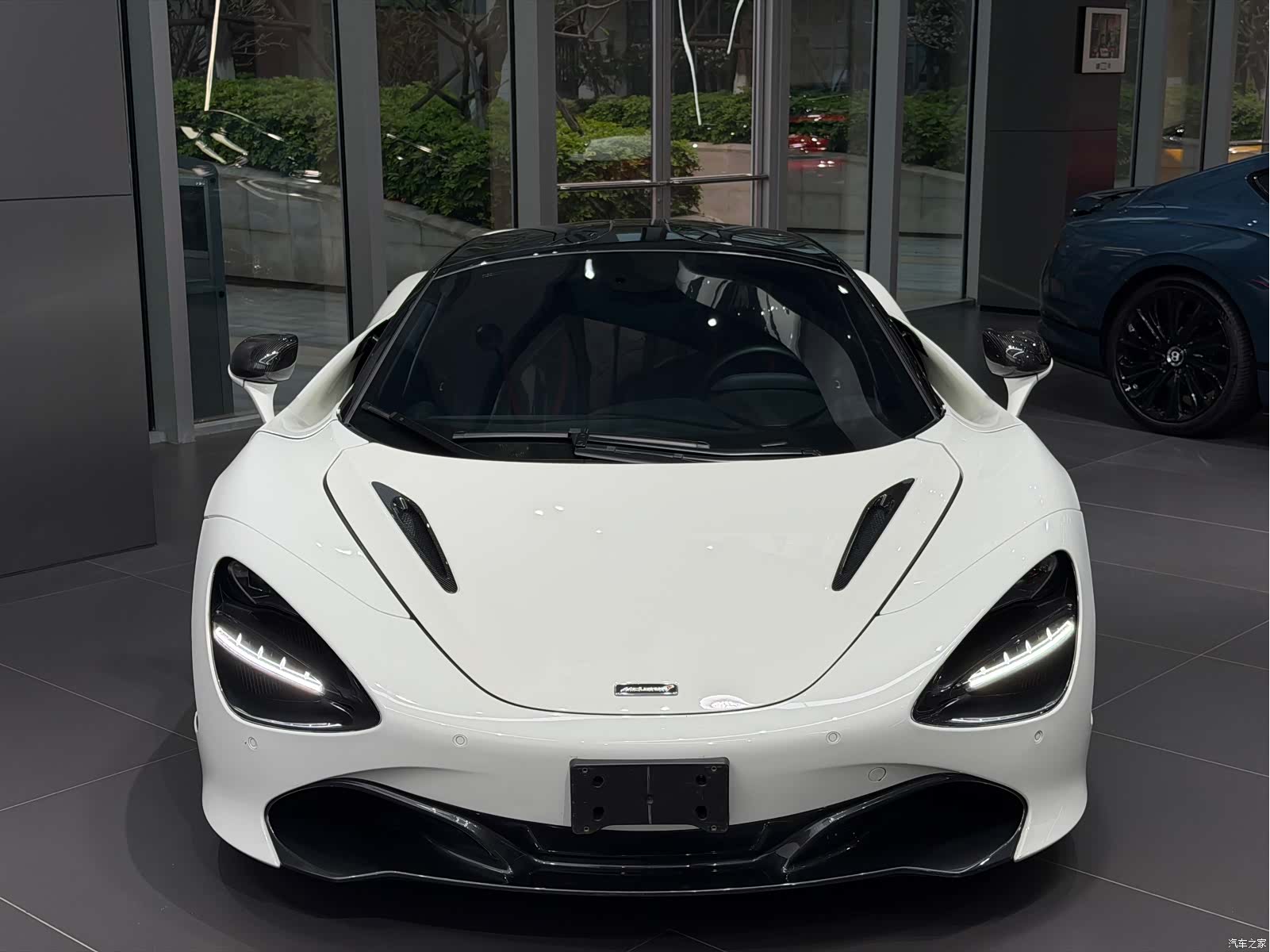 McLaren 720S, 2018 2