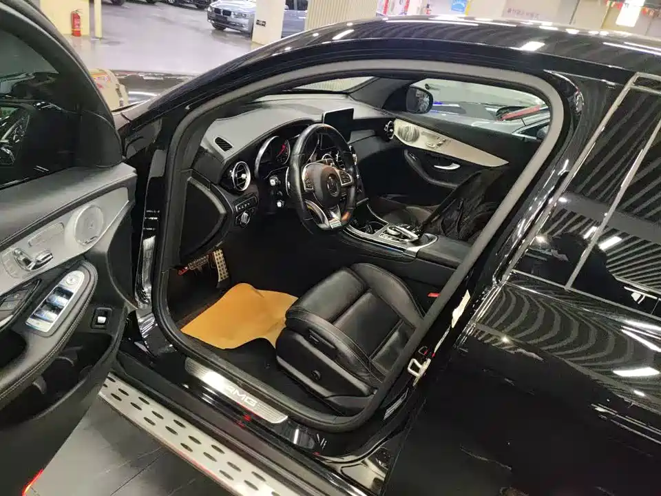 Mercedes-Benz GLC Coupe AMG