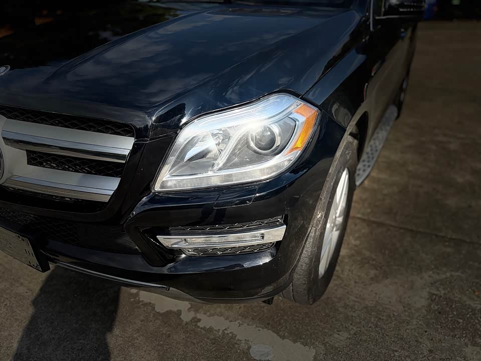 Mercedes-Benz GL grade