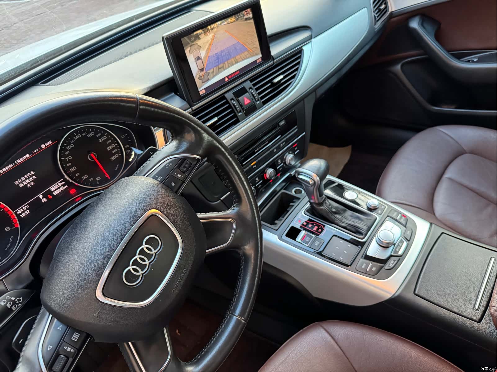 Audi A6L, 2015 13