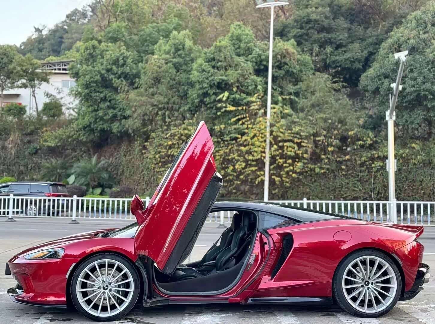 McLaren GT, 2020 3
