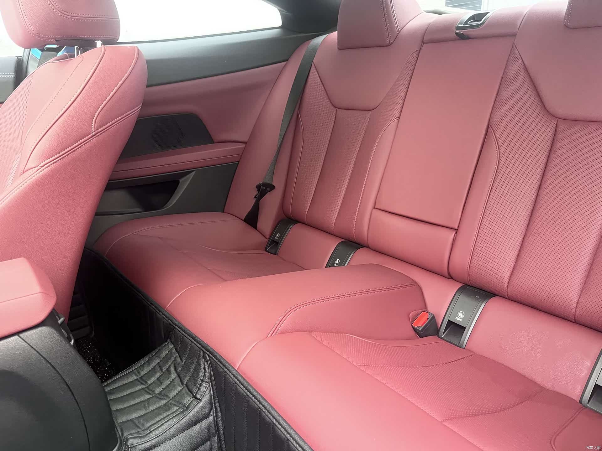 BMW 4 Series, 2023 13