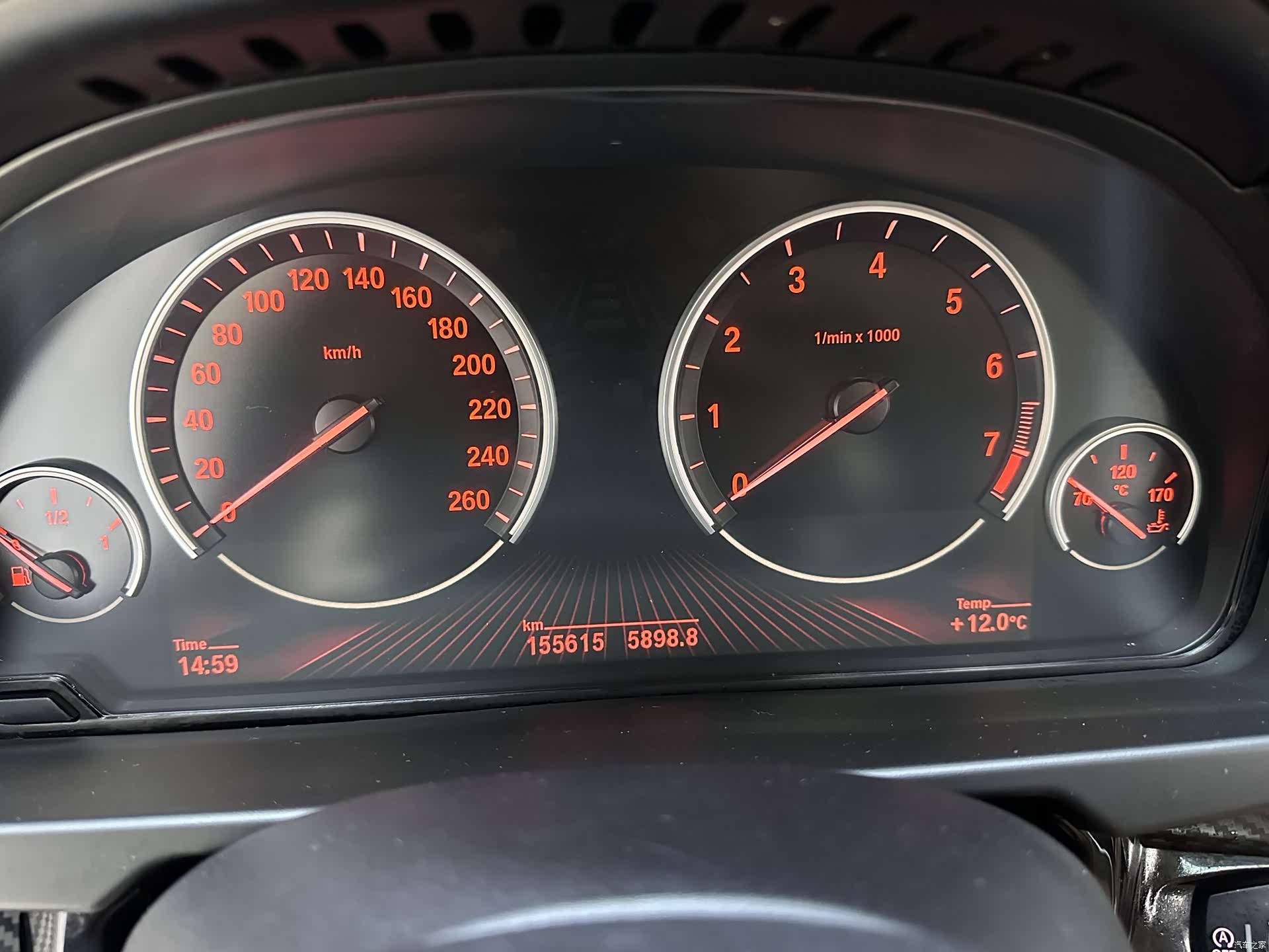 BMW X6, 2015 10
