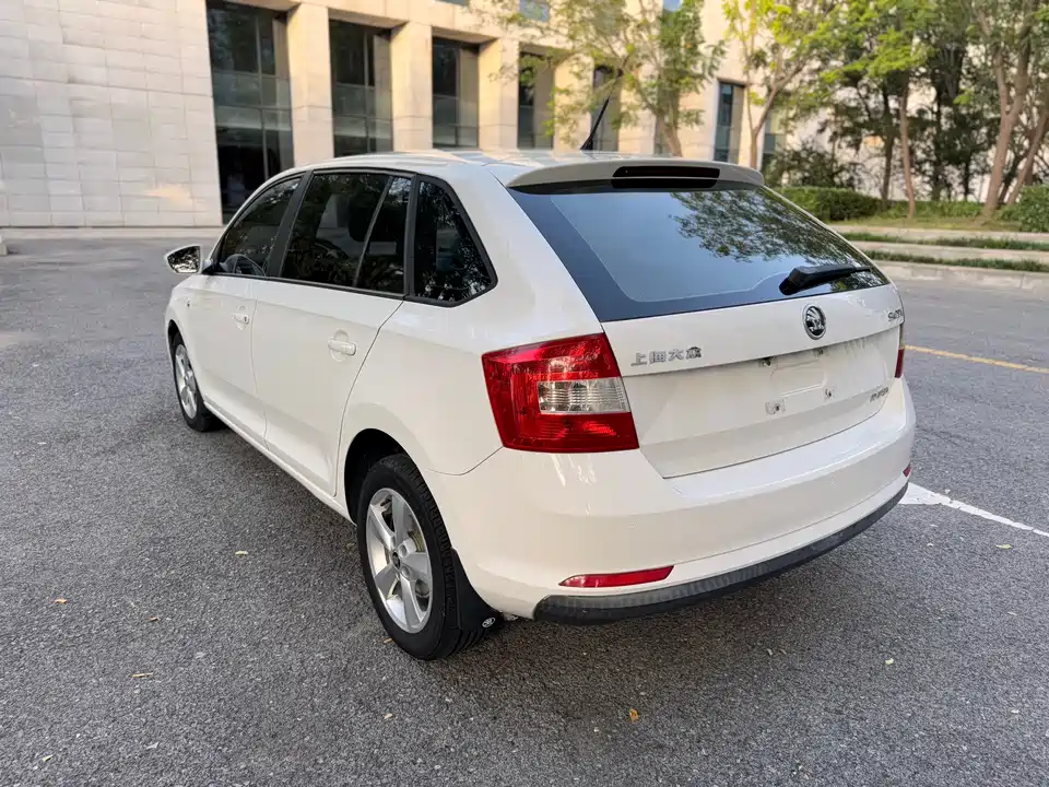 Skoda Xindong