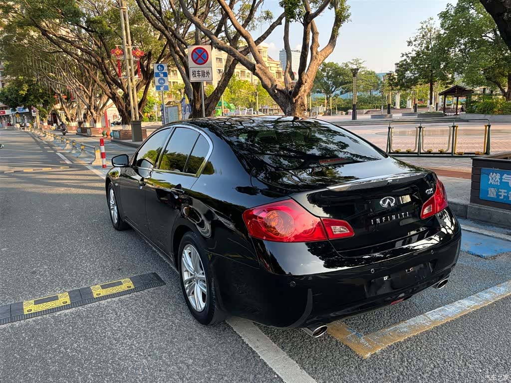 Infiniti G25, 2011 6