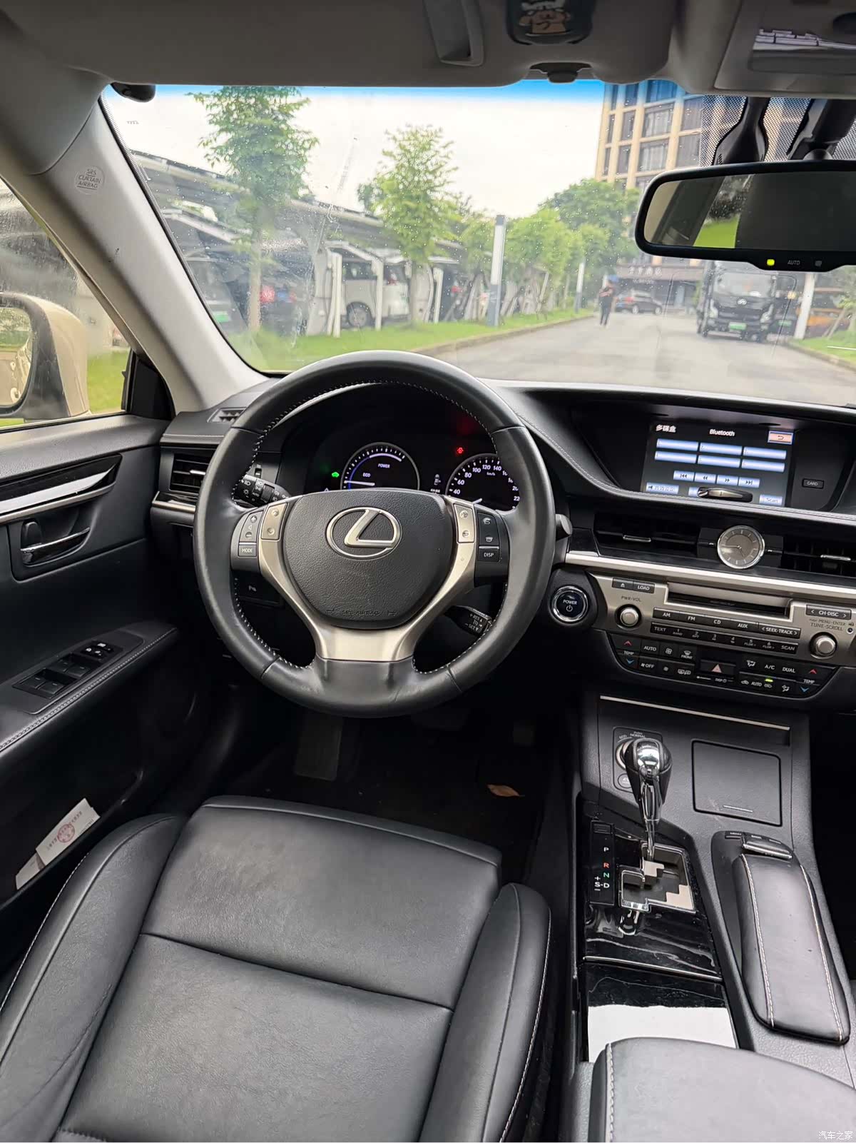 Lexus ES, 2015 11