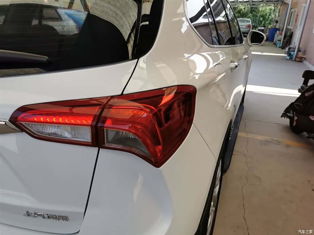 Buick Envision Plus, 2019 8