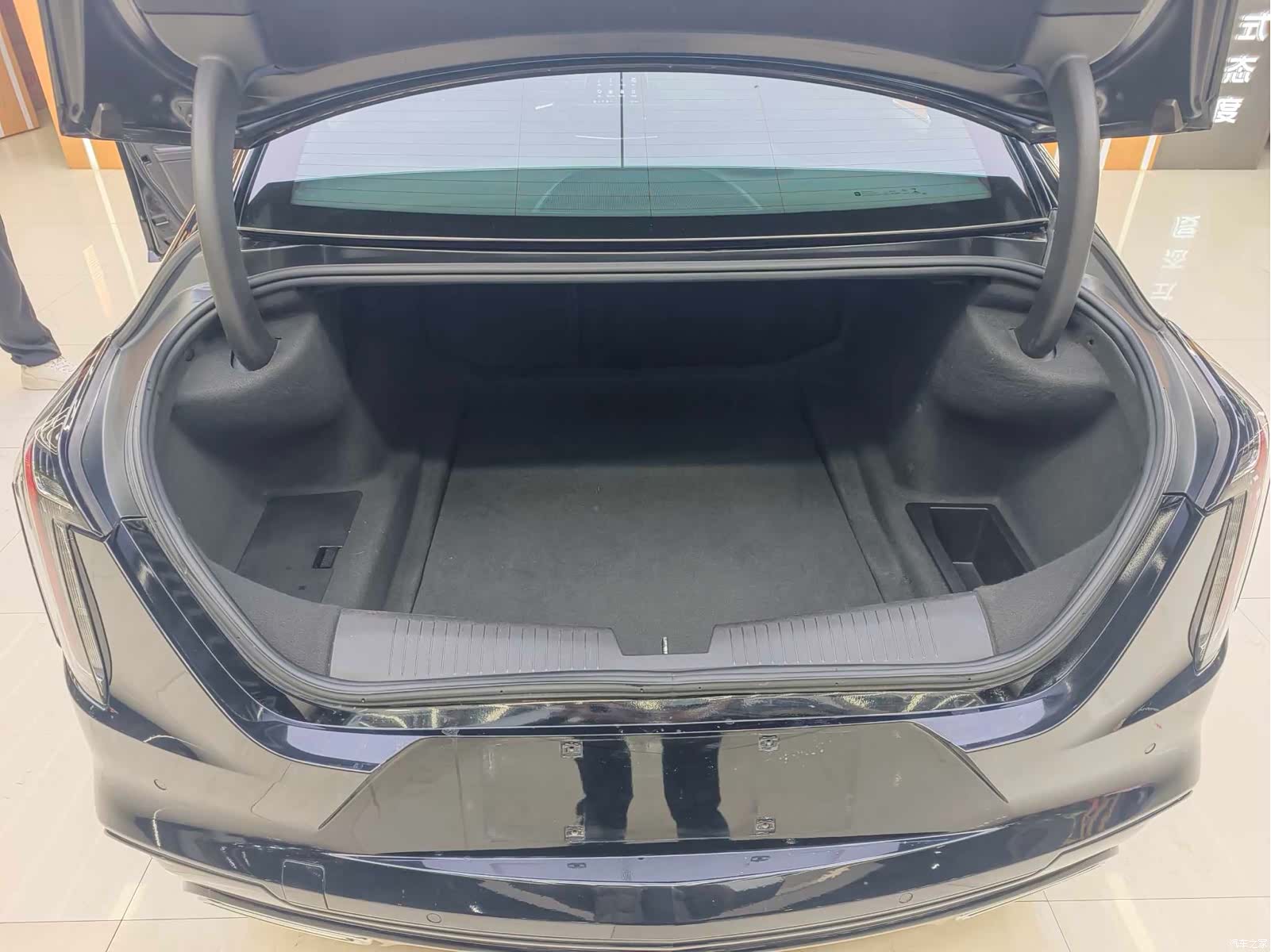 Cadillac CT4, 2022 14