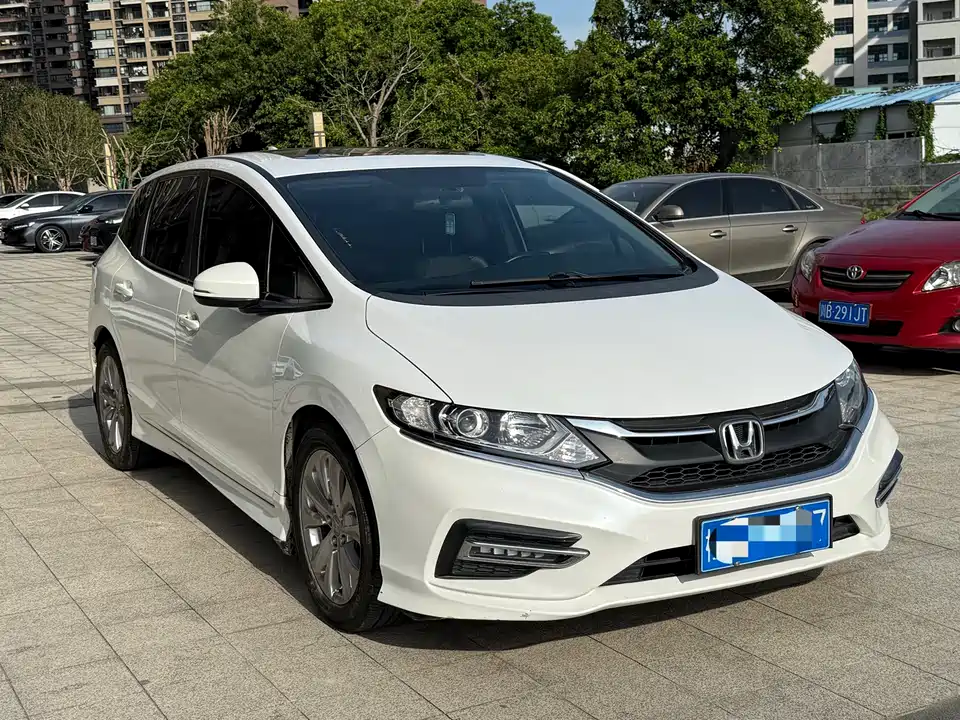 Honda Jade