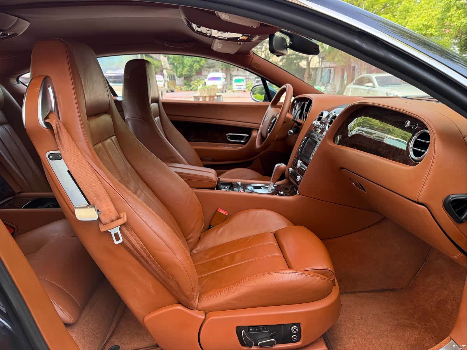 Bentley Continental GT, 2004 12