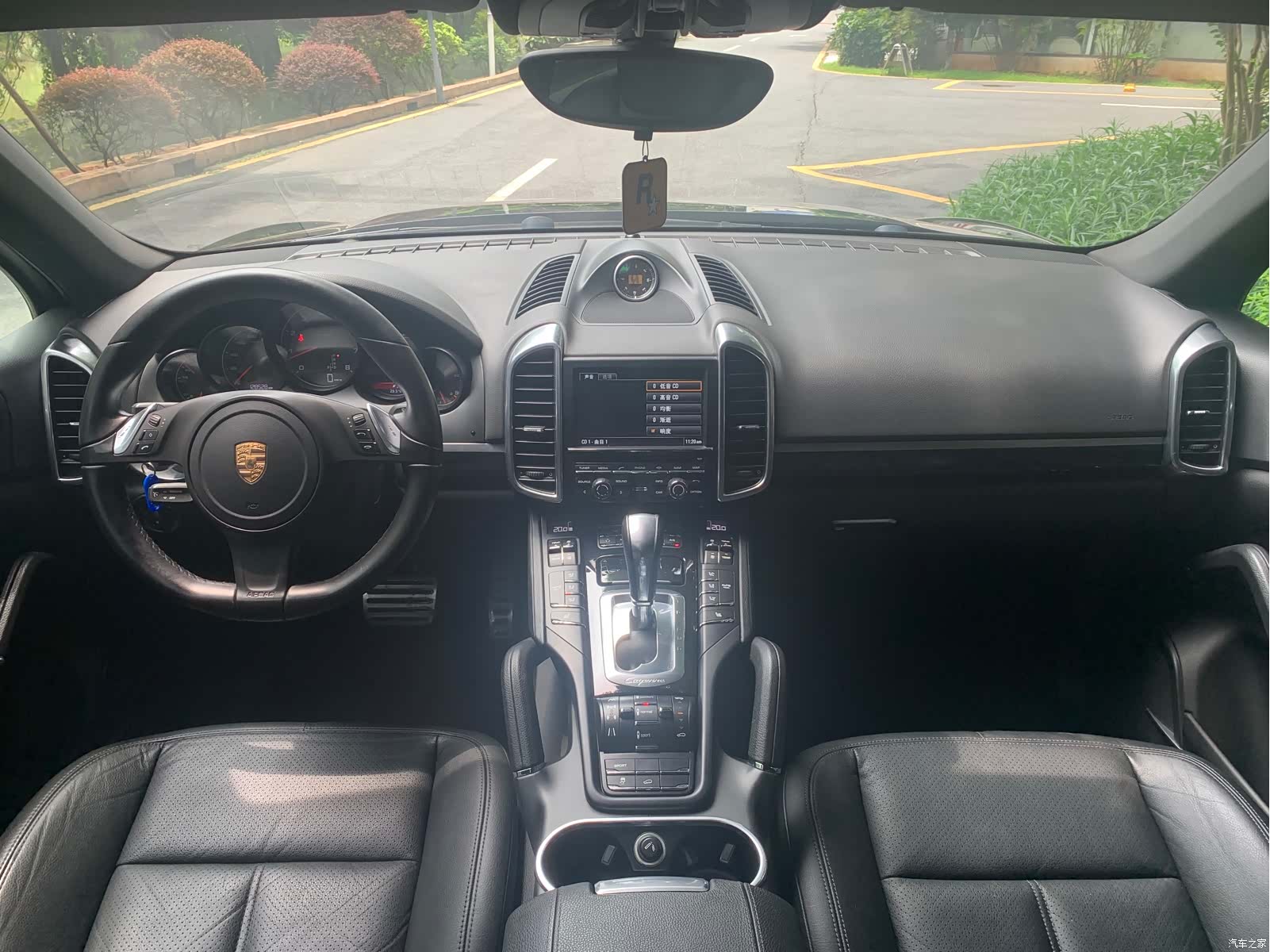 Porsche Cayenne, 2013 8