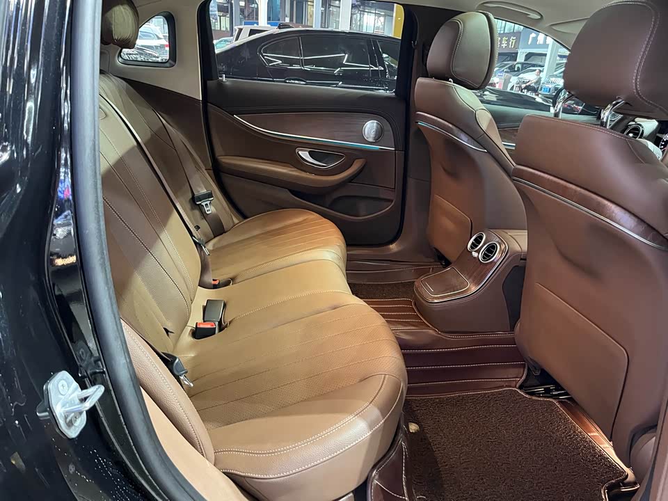 Mercedes-Benz E-class Mercedes-Benz E-class