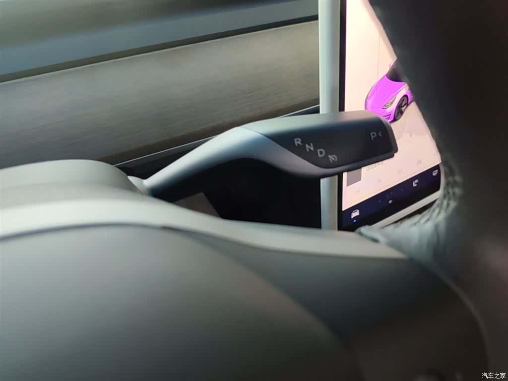 Tesla Model 3, 2022 14