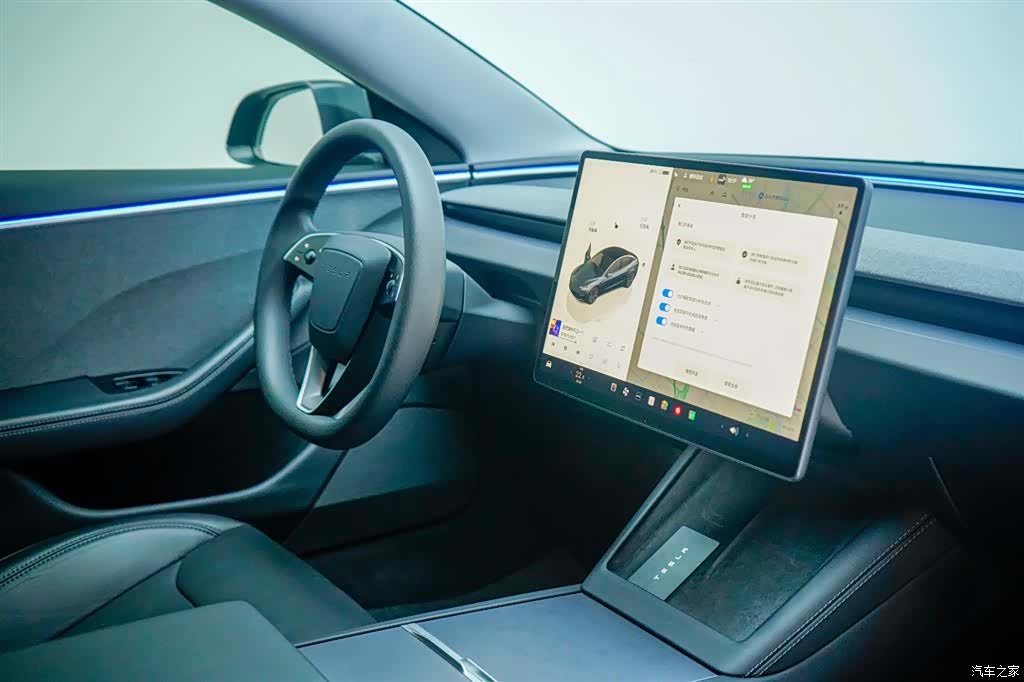 Tesla Model 3, 2024 15