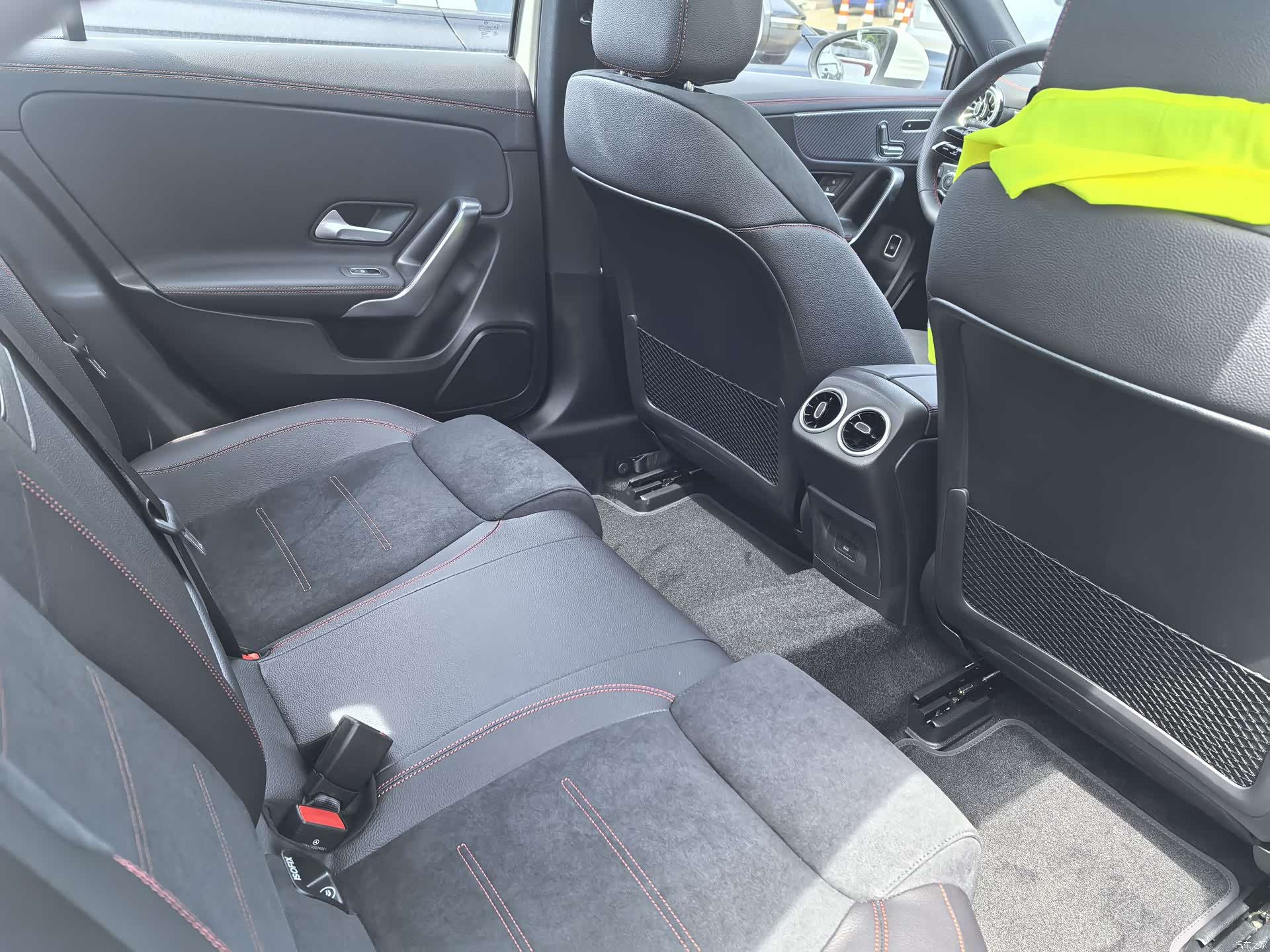 Mercedes-Benz A-Class, 2025 8