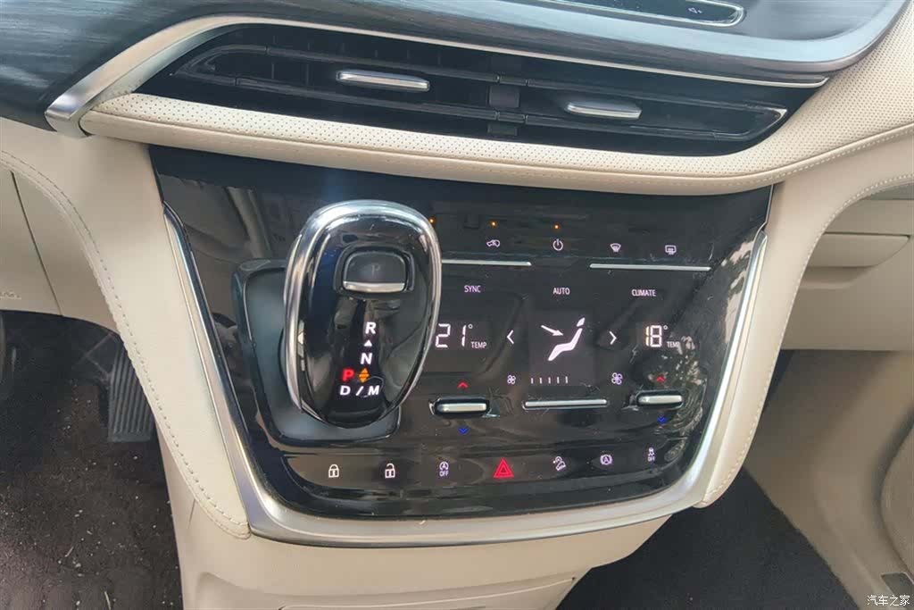 Buick GL8, 2023 16