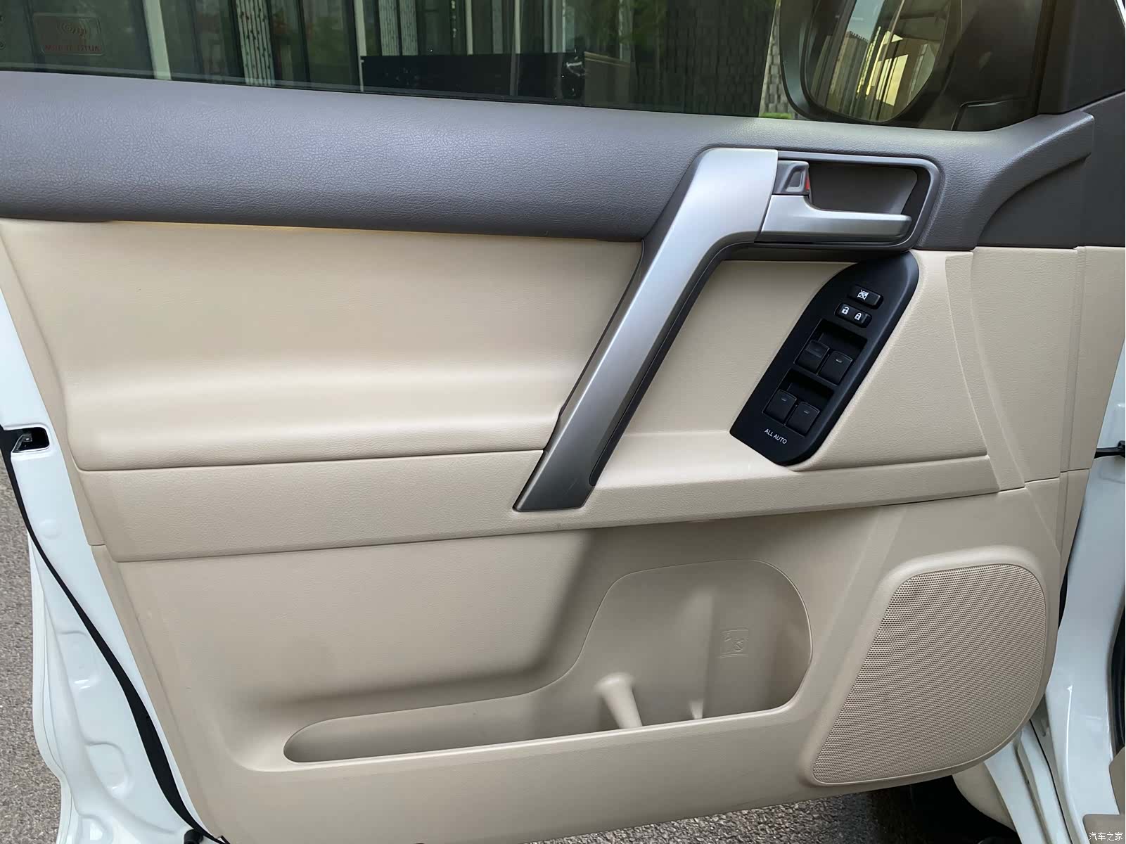 Toyota Prado, 2019 8