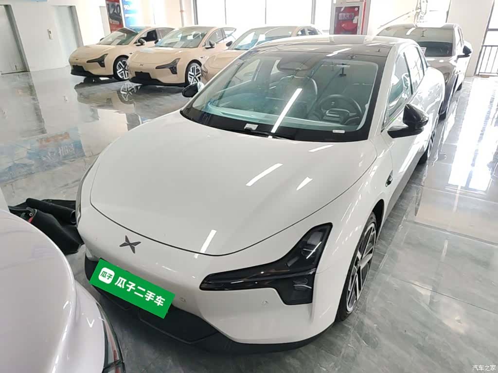 Xpeng Mona M03, 2025 3