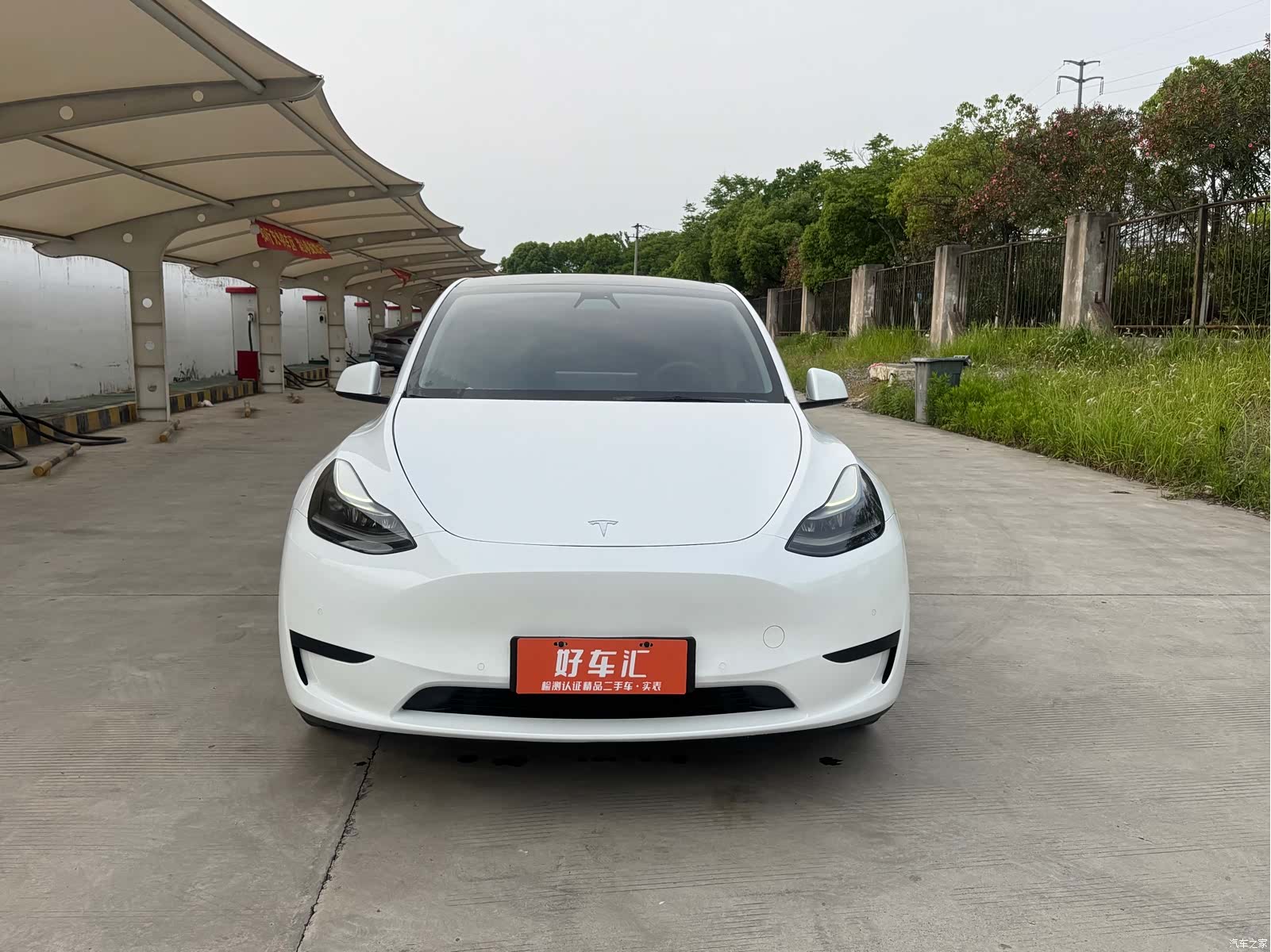 Tesla Model Y, 2022 2