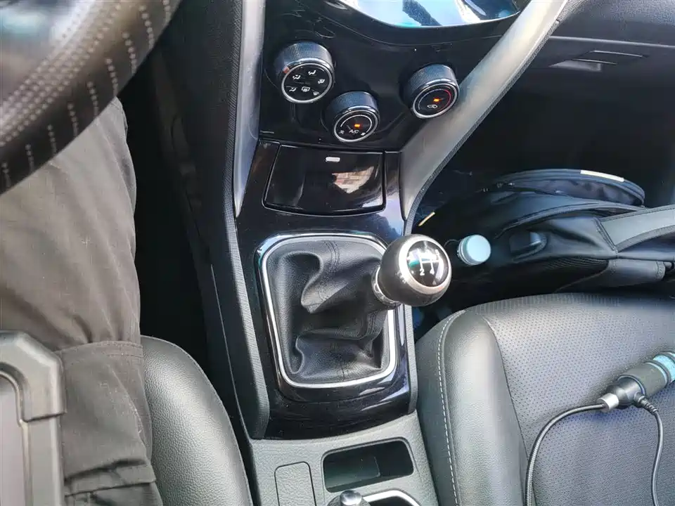 BYD F3