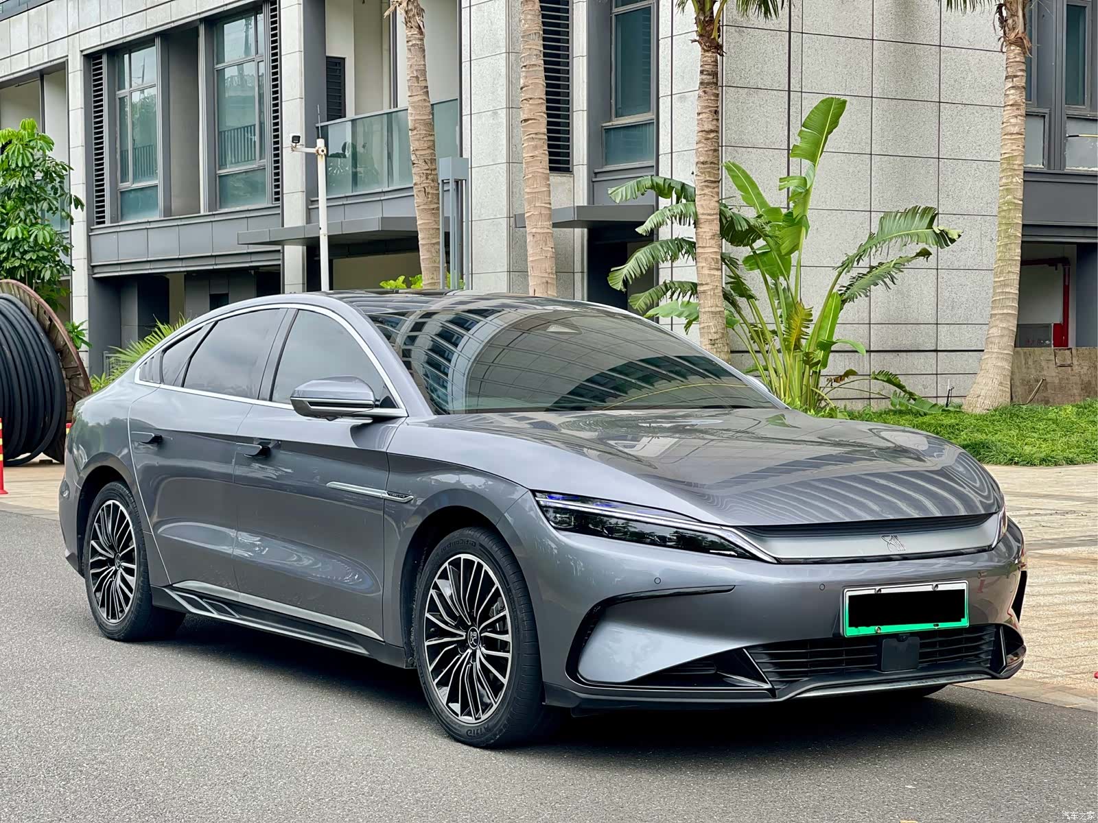 BYD Han, 2023 3