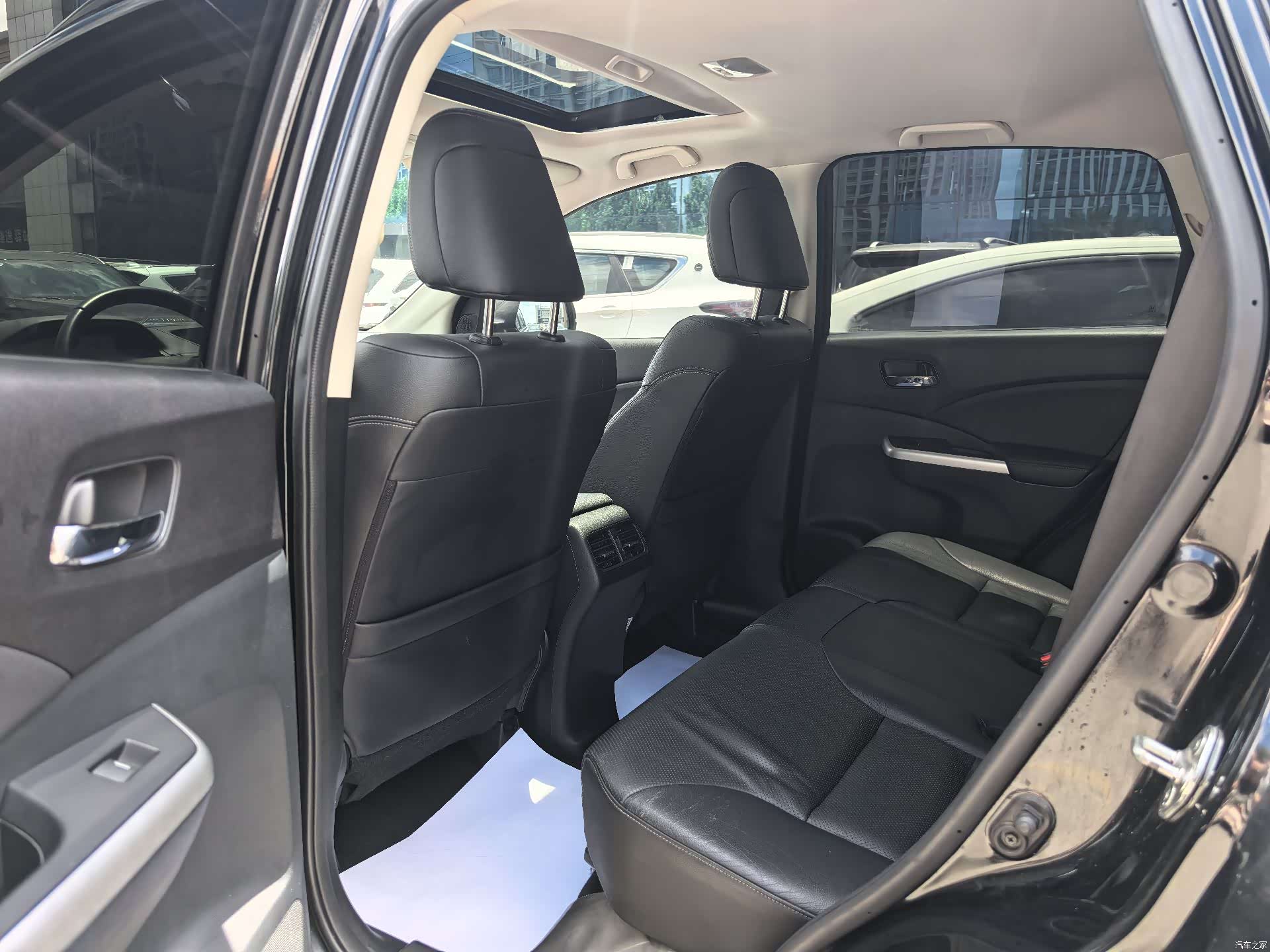 Honda CR-V, 2016 все фото