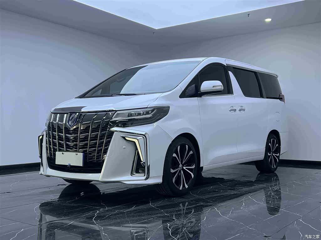 Toyota Alphard, 2011 1