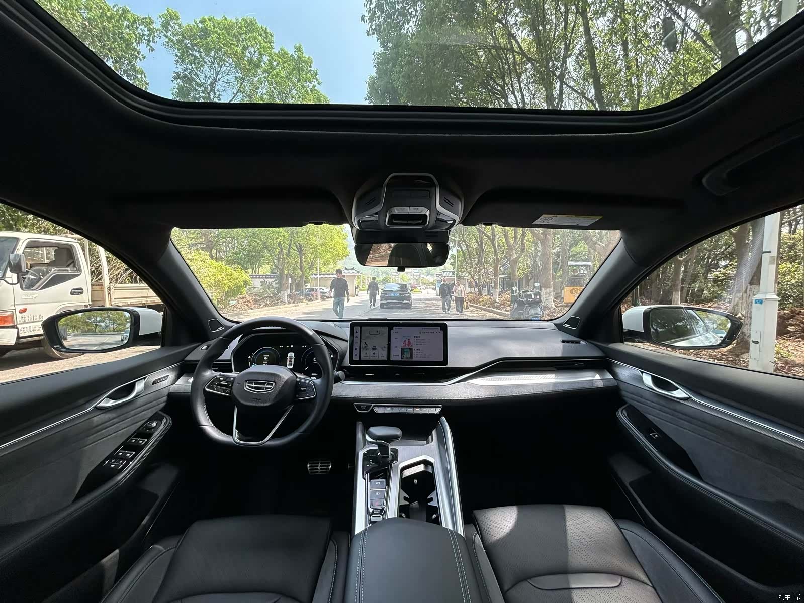 Geely Preface, 2024 9