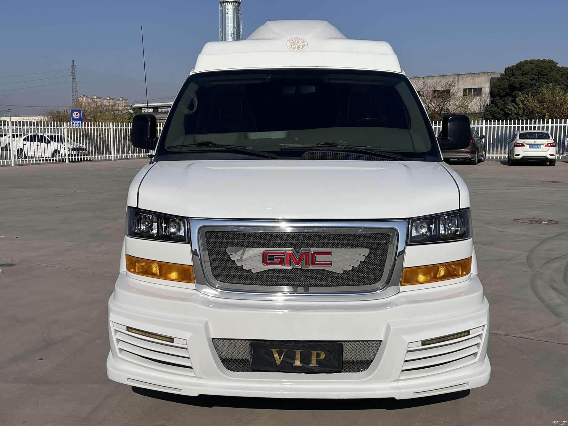 GMC SAVANA, 2015 25