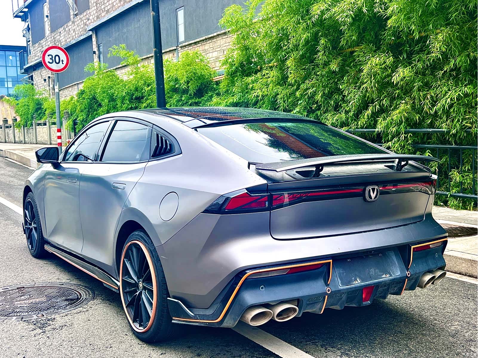 Changan UNI-V, 2022 9