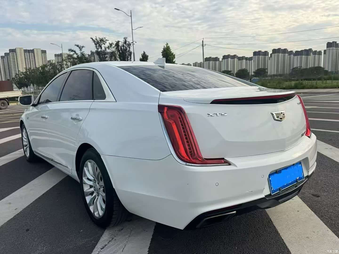 Cadillac XTS, 2018 7