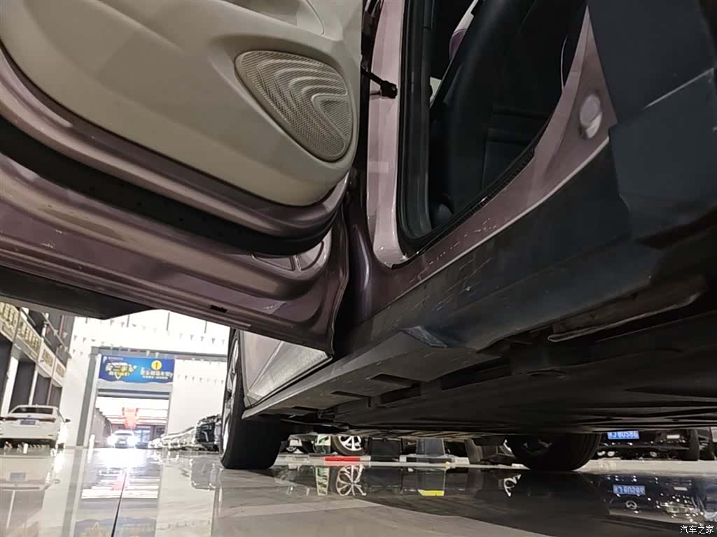 BYD Dolphin, 2022 22
