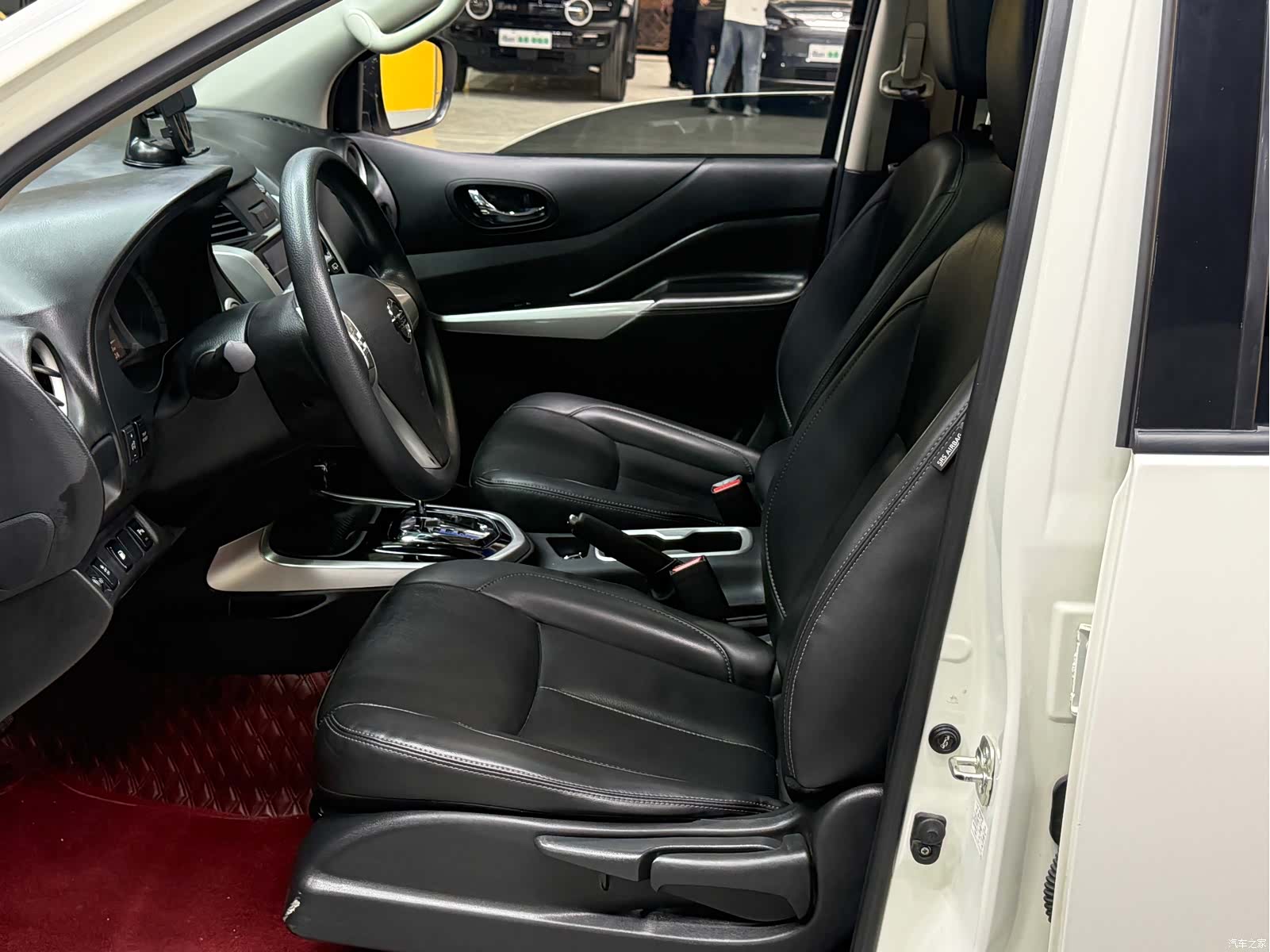Nissan Terra, 2022 16