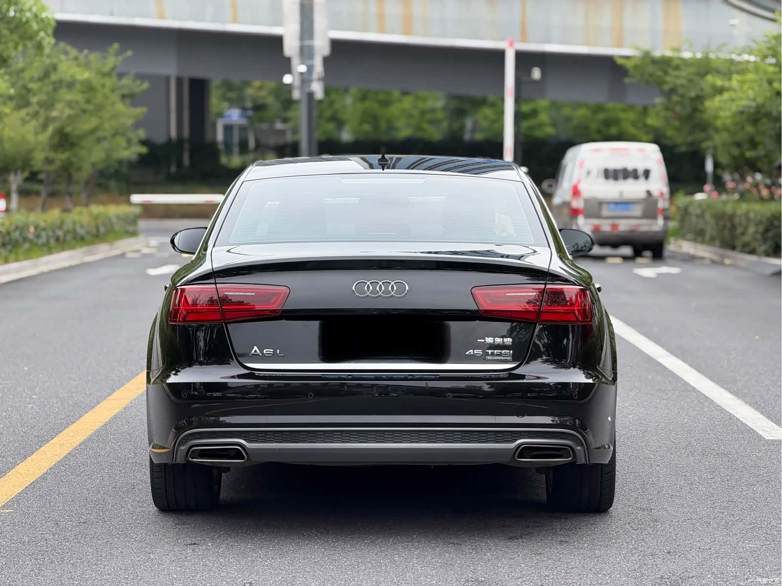 Audi A6L, 2018 13