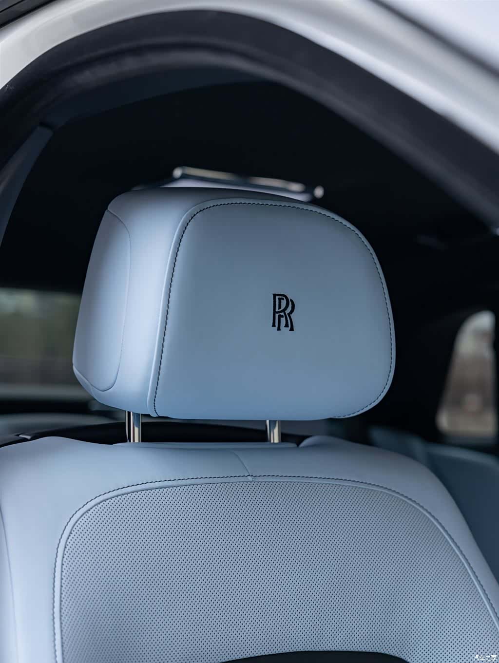 Rolls-Royce Ghost, 2023 22