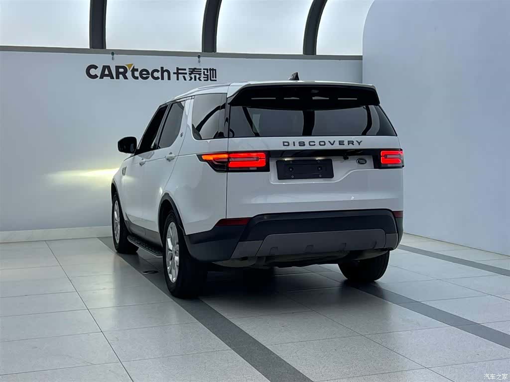 Land Rover Discovery, 2018 4