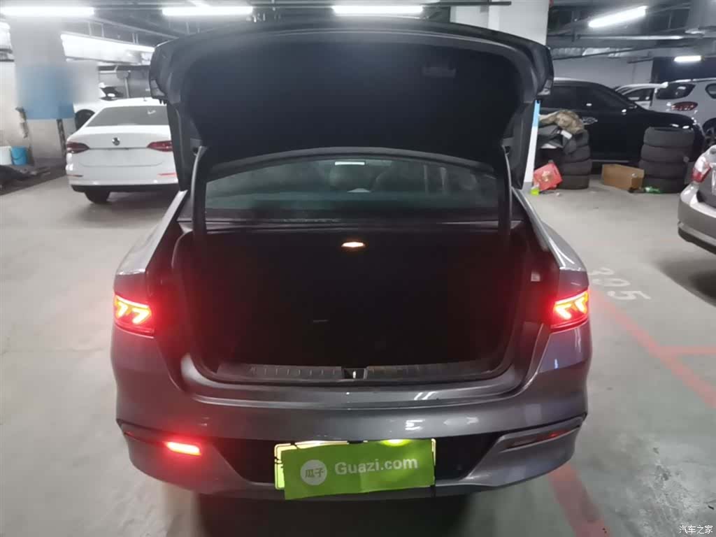 BYD Qin, 2023 19