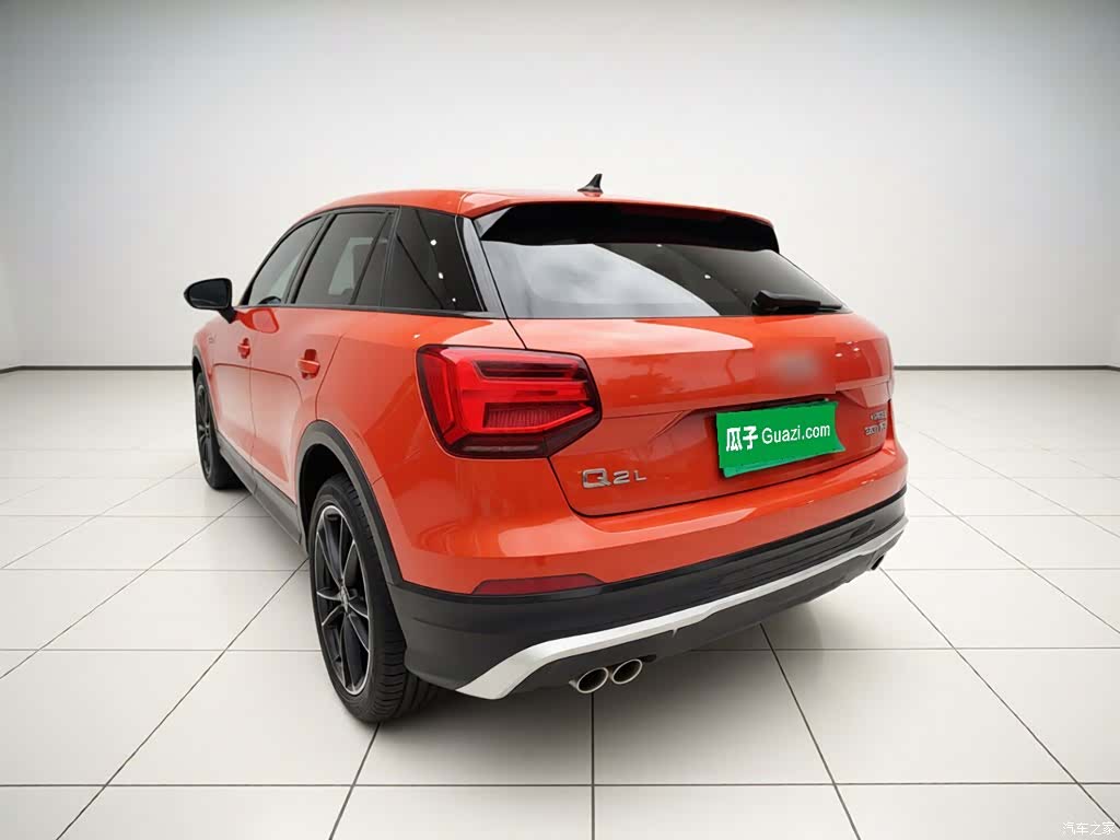 Audi Q2L, 2021 4