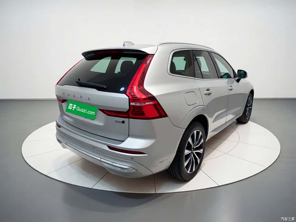 Volvo XC60, 2022 6