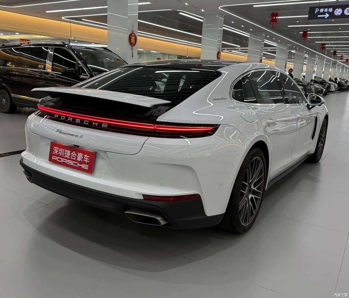 Porsche Panamera, 2026 6