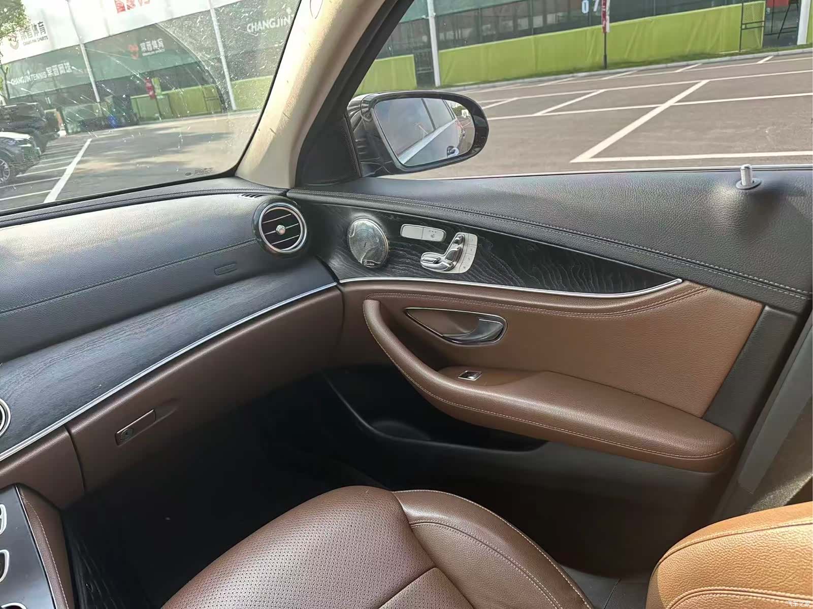 Mercedes-Benz E-Class, 2019 8