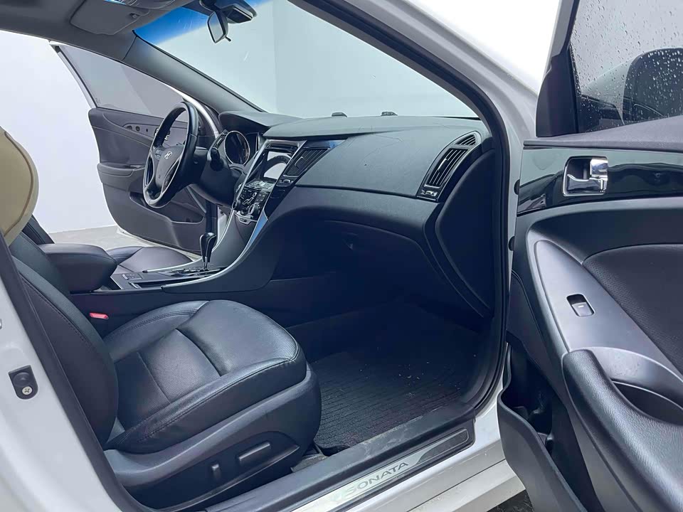 Hyundai Sonata Hyundai Sonata
