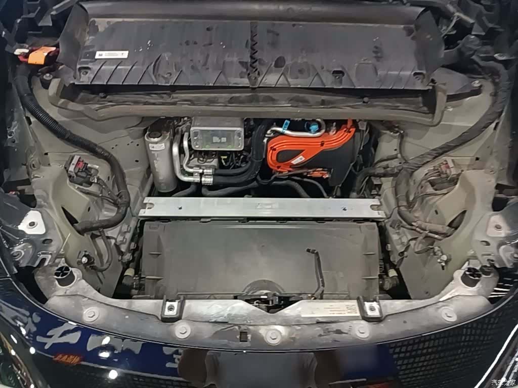 Tesla Model Y, 2021 20