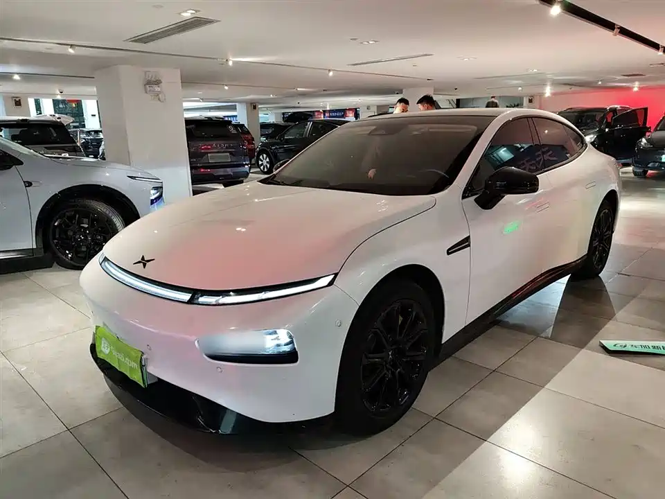 XPENG P7