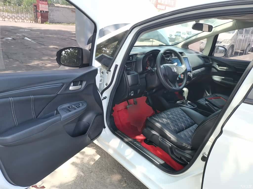 Honda Fit, 2018 16