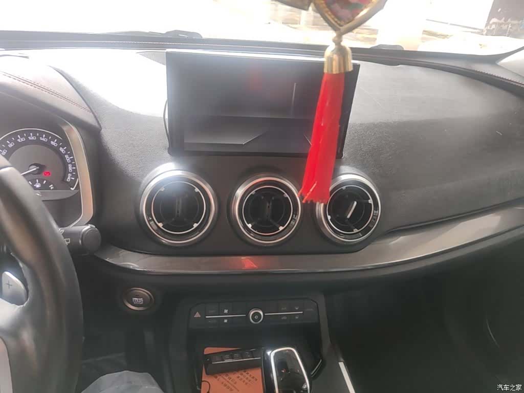 WEY VV5, 2018 13
