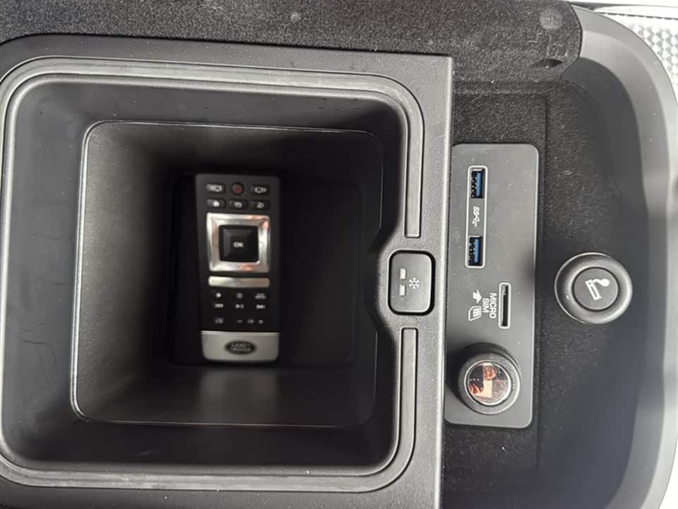 Land Rover Range Rover Sport Land Rover Range Rover Sport